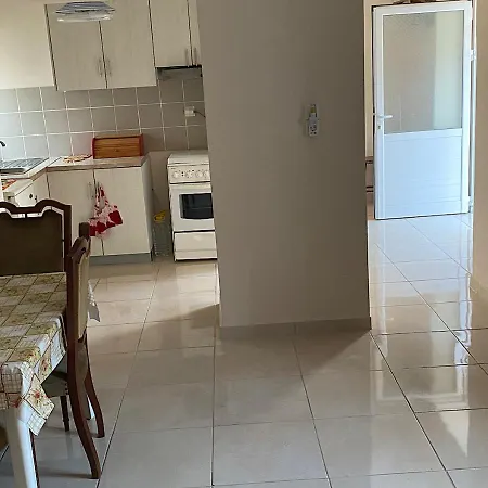 شقة Siblings' ساراندا